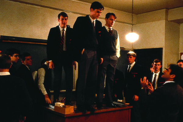 My family cinema interpreta “Dead Poets Society”: o maior sonho do humanismo